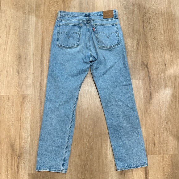 Levis wedgie straight Jean - Picture 2 of 4
